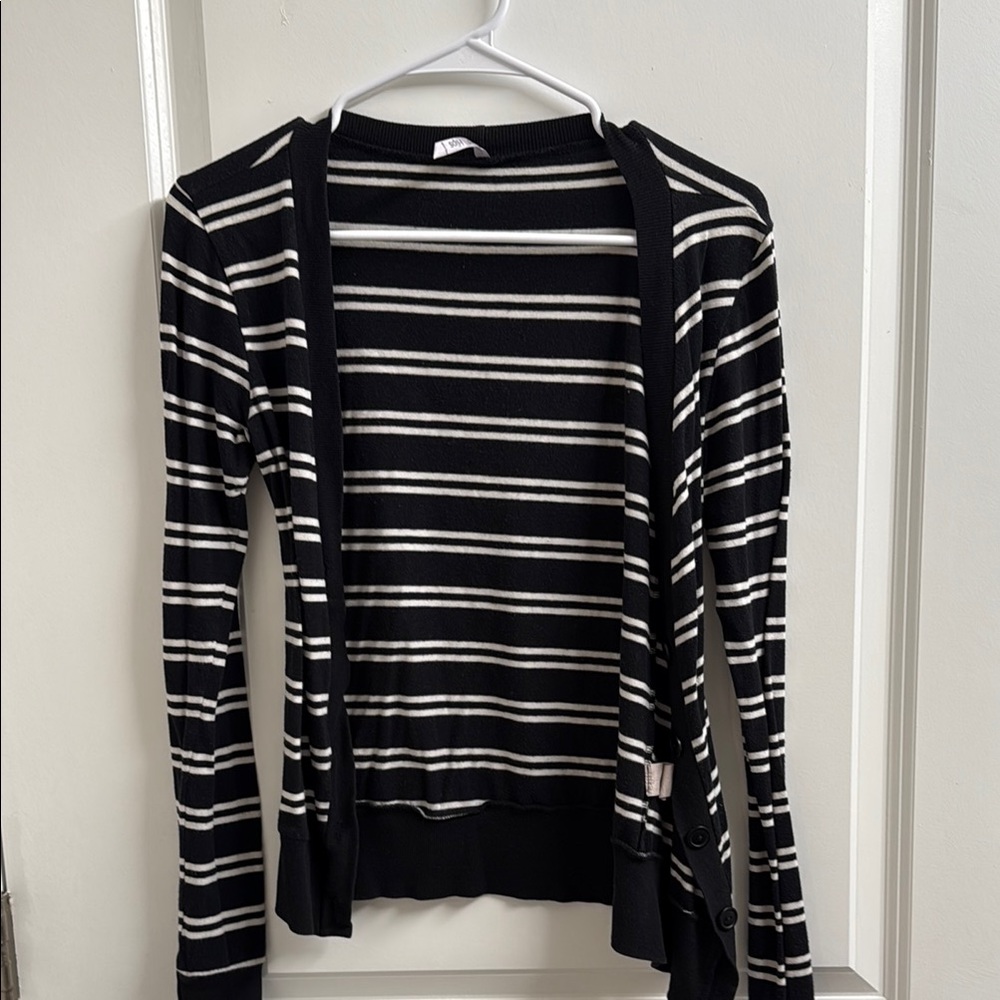 Striped Black and White Women's Sweater